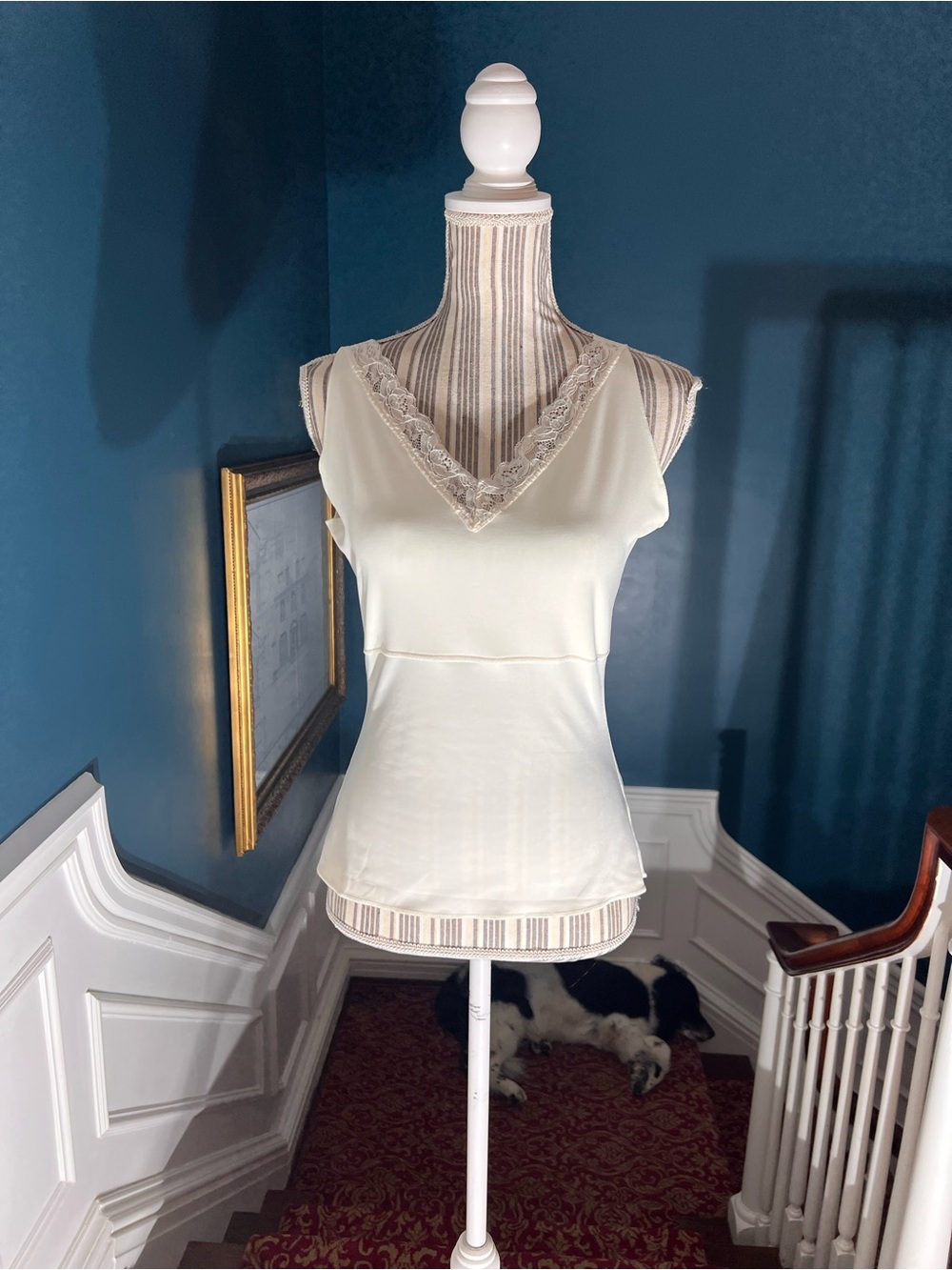 SPANX by Sara Blakely beige cami large beige lace v neck women’s T498